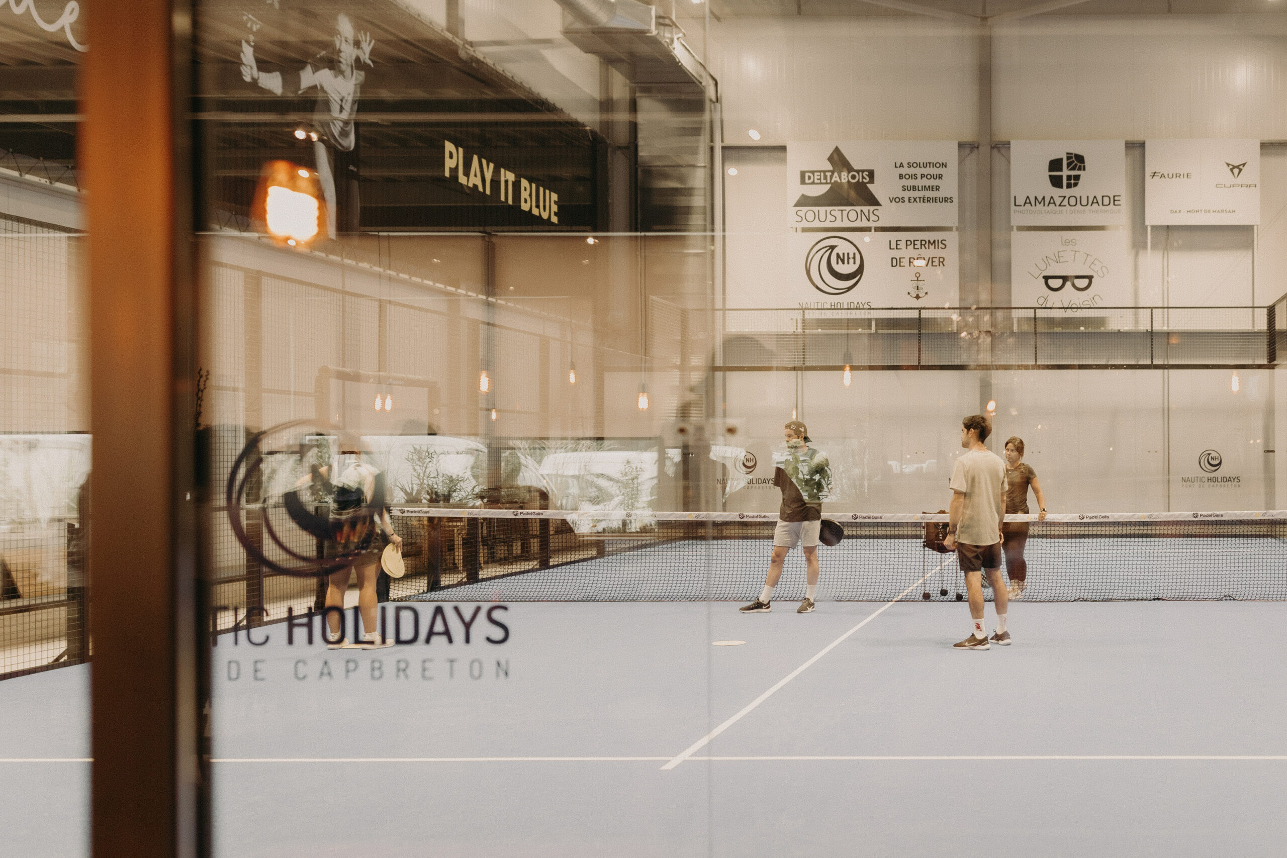 BLUE PADEL CLUB & FOOD